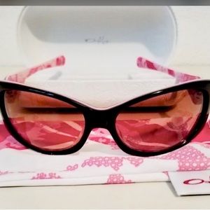 EUC Oakley Breast Cancer Dangerous Sunglasses